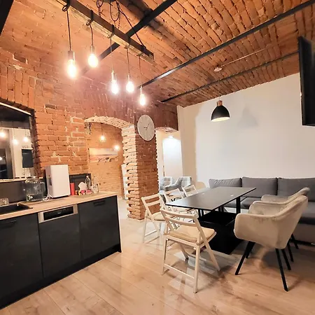 Apartament Centrul Vechi Brasov - Adults Only Joyso Life&Spa Exterior photo
