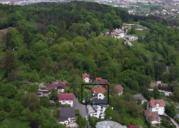 Apartament Centrul Vechi Brasov - Adults Only Joyso Life&Spa